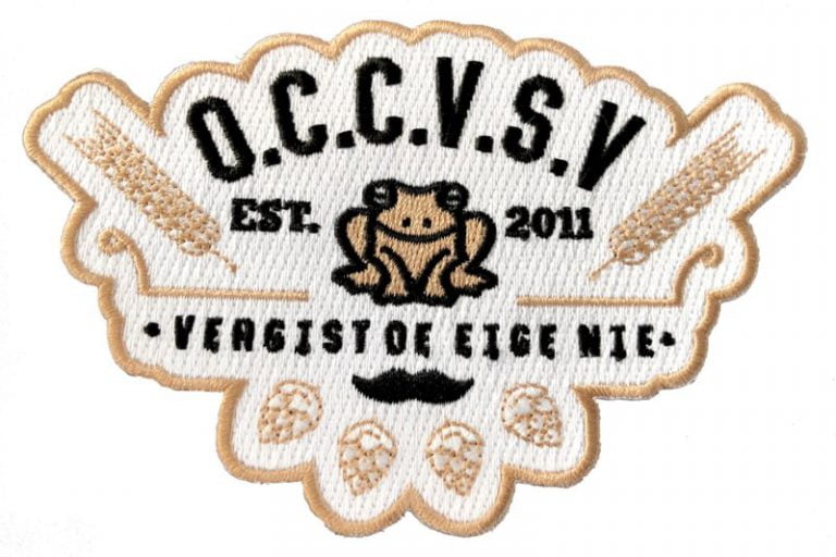 O.C.C.V.S.V. Vergist oe eige nie (embleem ca 12x8 cm)