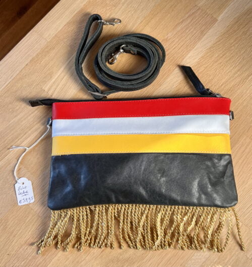 Oeteldonkse Handtas leer (ca 24 x 14,5 cm)